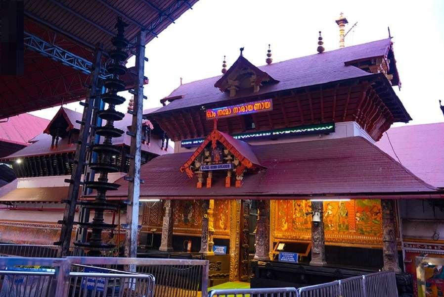 Guruvayur Sri Krishna Temple