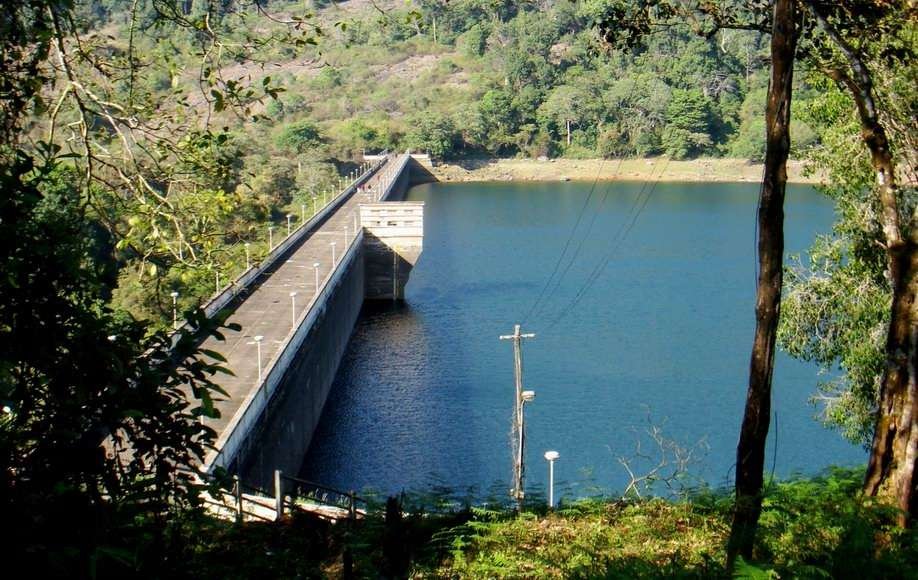 Sholayar Dam